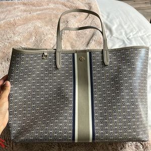 Tory Burch Gemini link tote